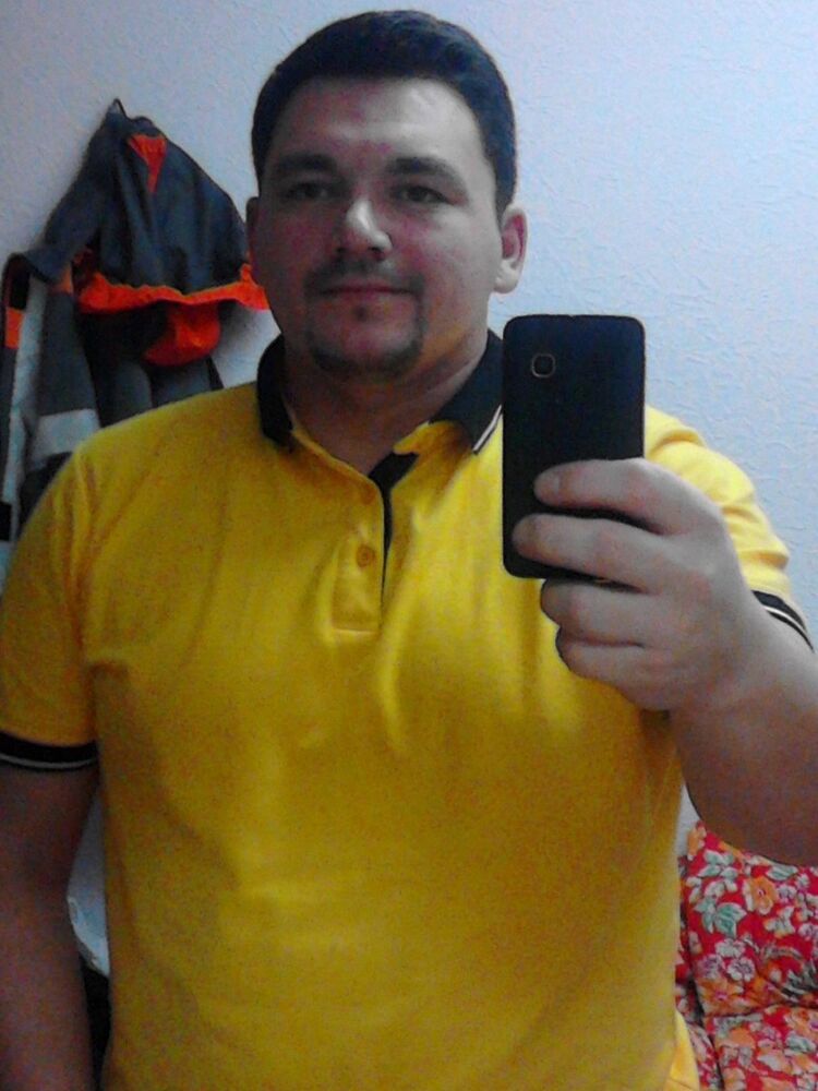  8987530  , 40 ,    