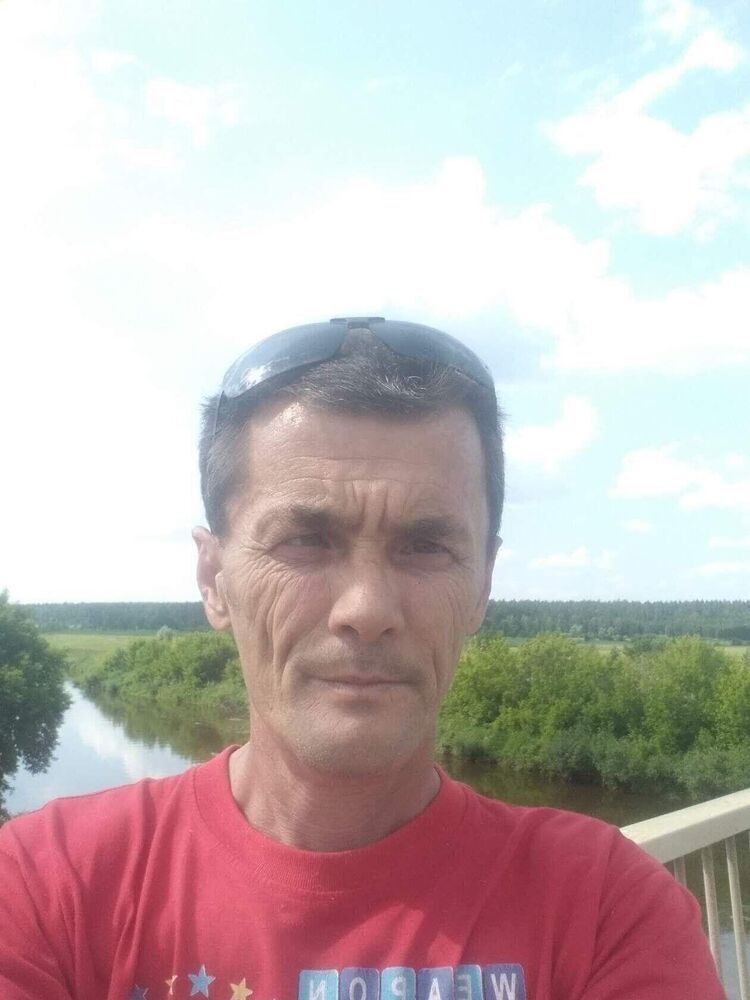  49953810  Dmitry, 45 ,    