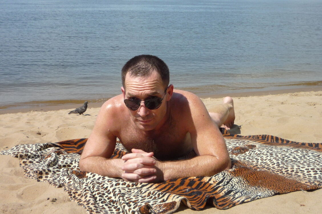 4626260  Daniil, 50 ,    