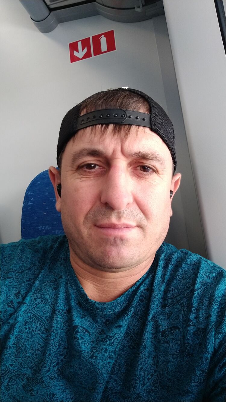  29844640  , 46 ,    
