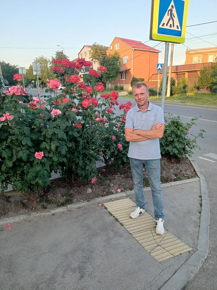  52068640  , 42 ,    