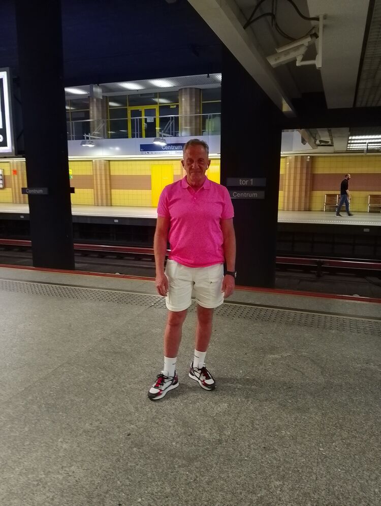  44542580  Igor, 58 ,    Warszawa