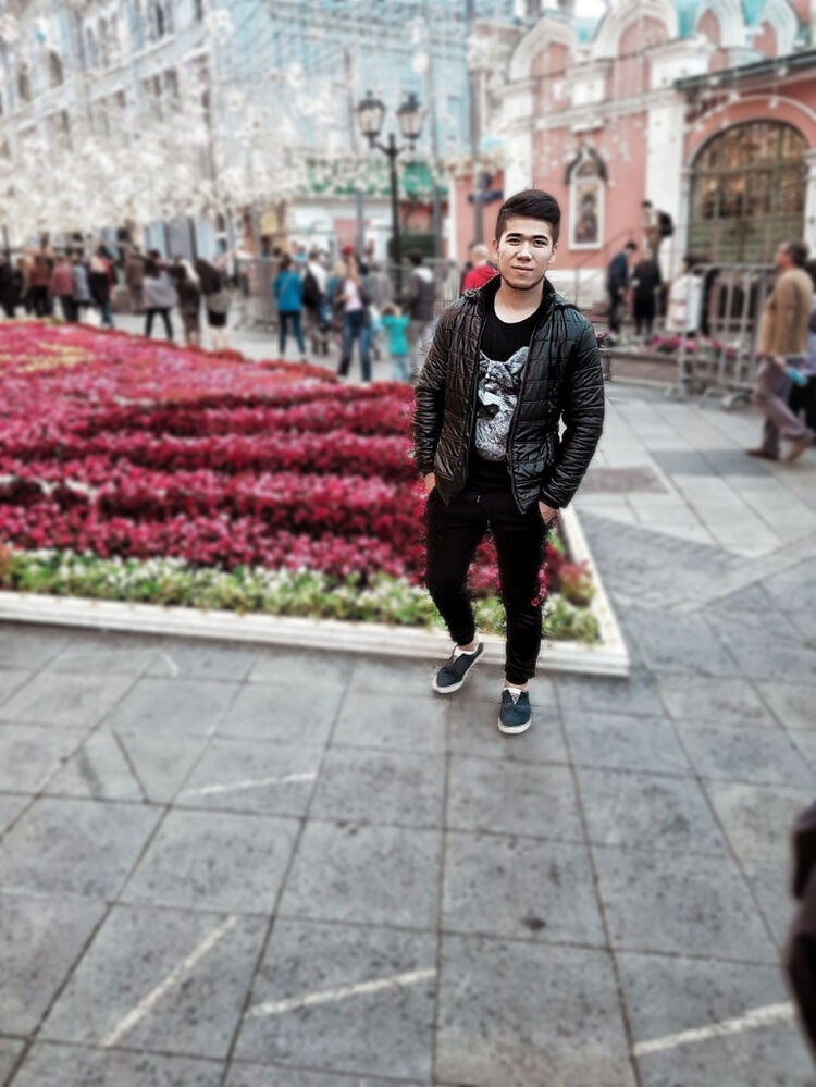  ,   Murad, 25 ,   