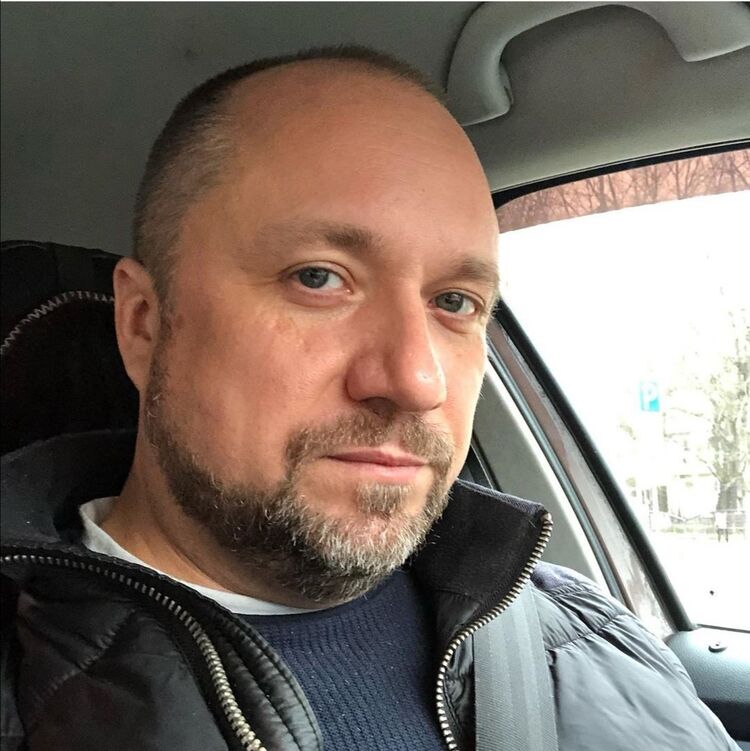 ���� 18696770 ������� ����, 42 ����, ���� ���������� � ���������