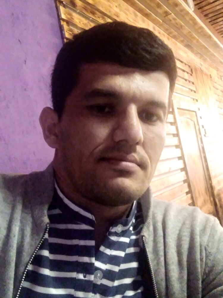  28295390  , 37 ,    