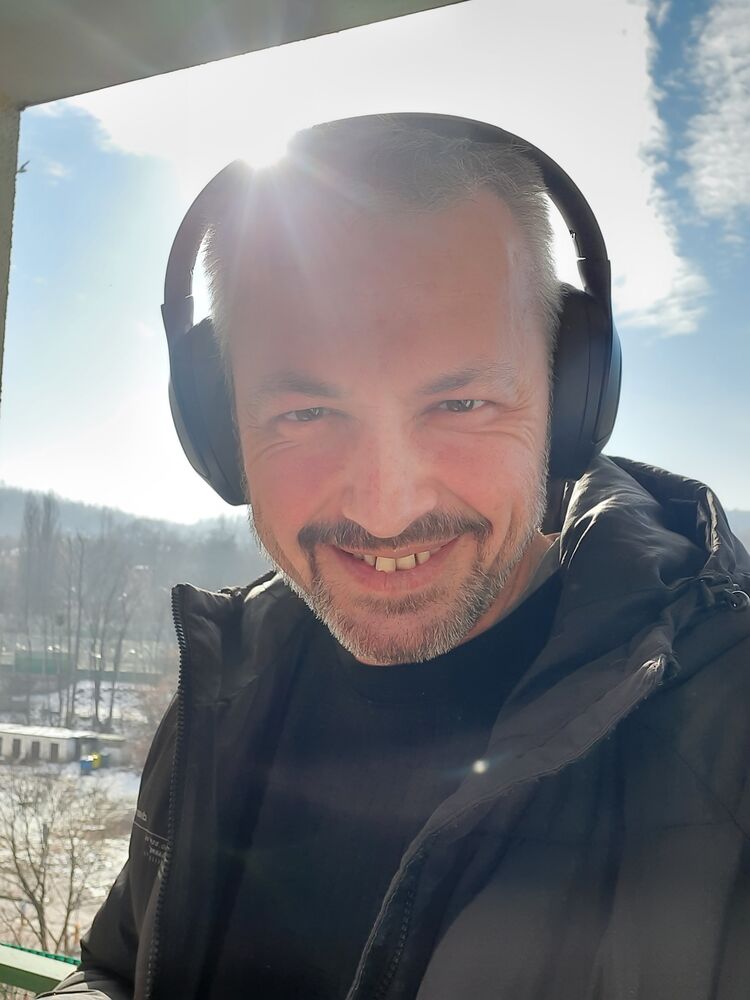  ,     , 43 ,   ,   