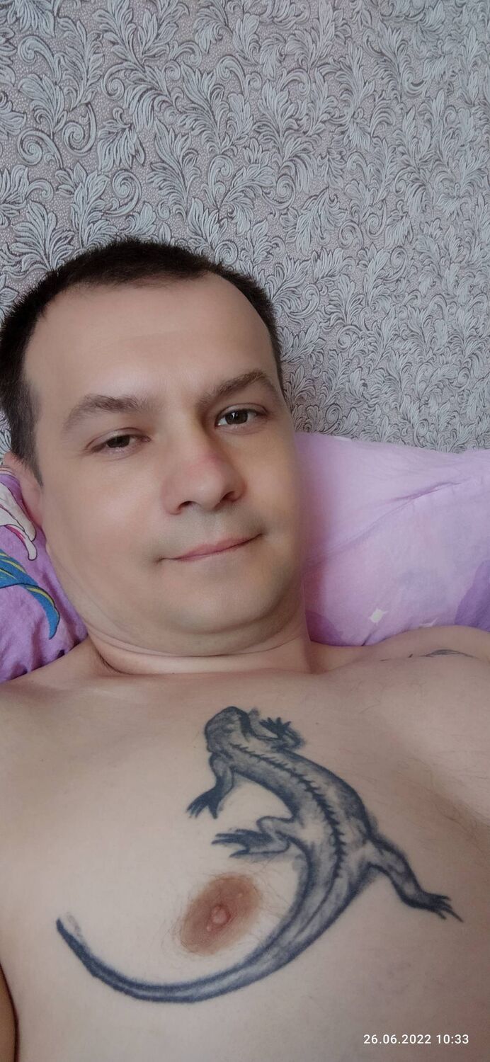  28513780  , 42 ,    