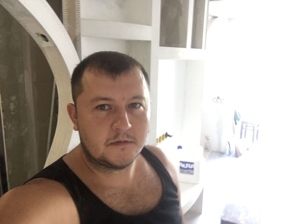  25699380  , 37 ,    