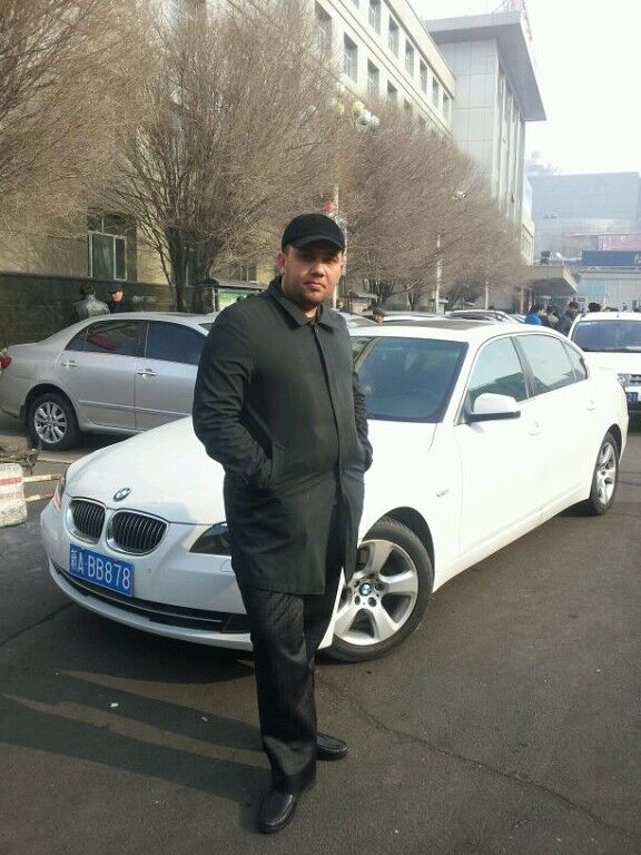  ,   Dilshadbek, 42 ,     , c 