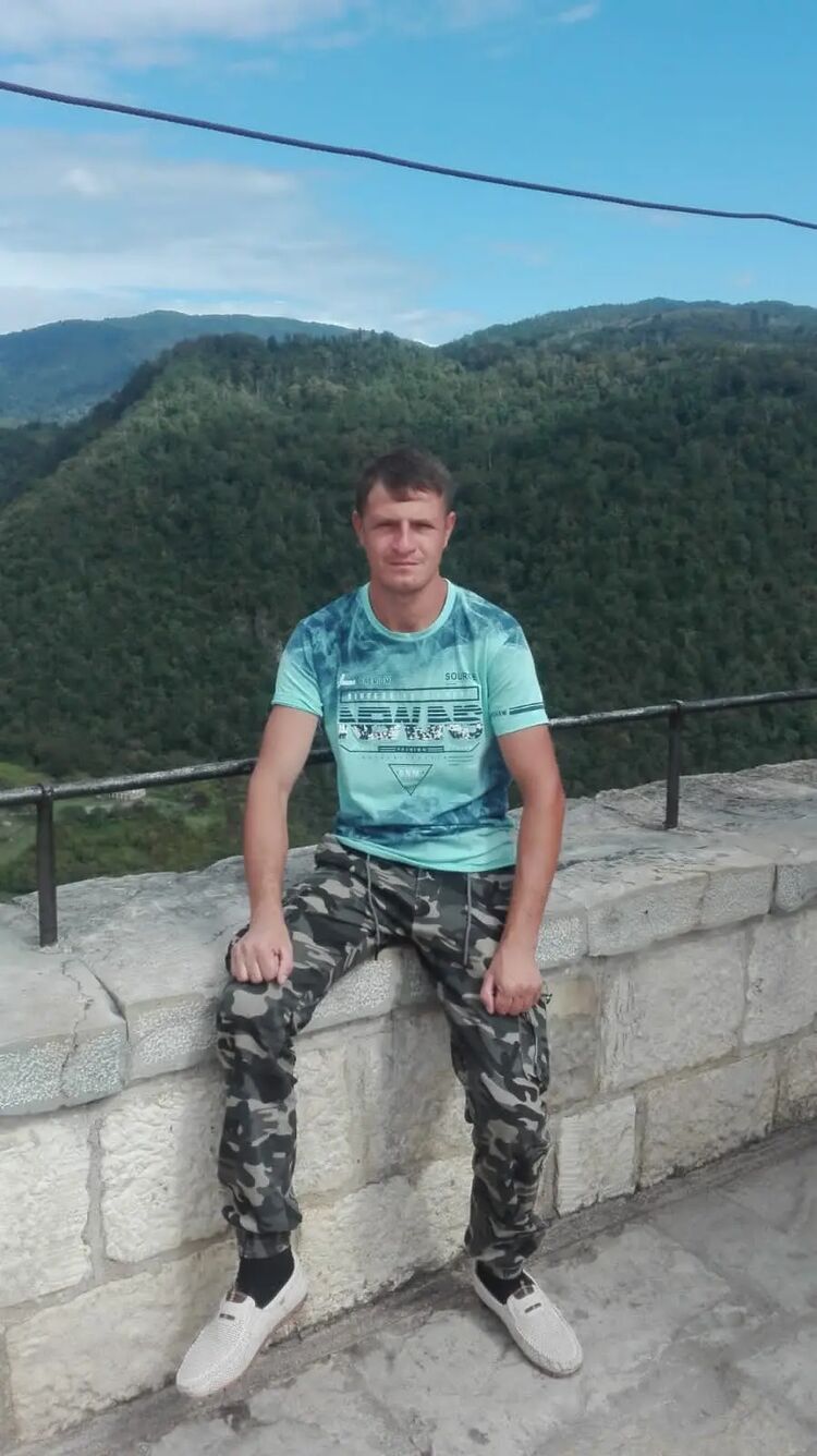 ,   , 33 ,   c , 