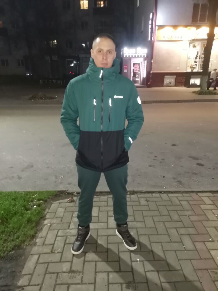  54449340  Misha, 28 ,    