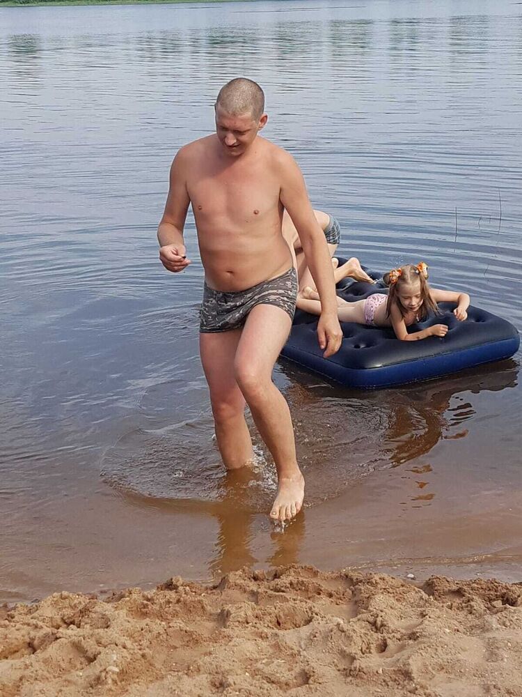  40588150  Alexey, 37 ,    -