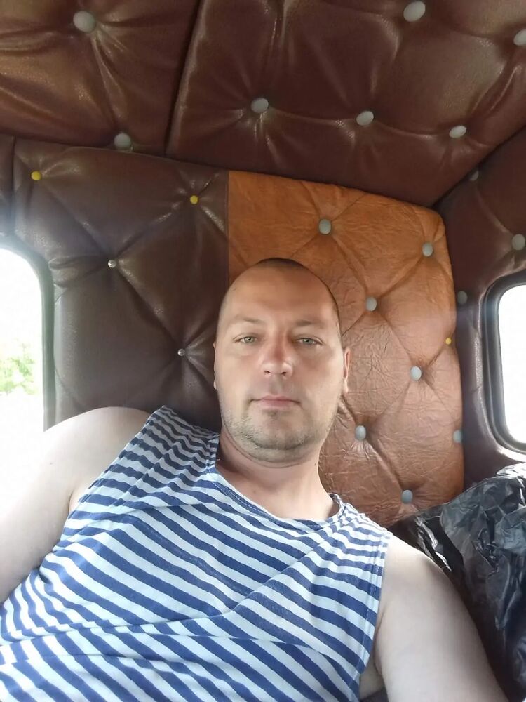 ���� 31057890 ������� �������, 41 ���, ���� ���������� � �������