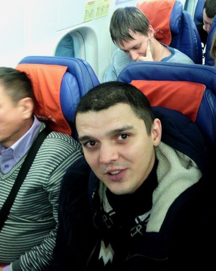  ,   Anton, 36 ,   ,   , c 