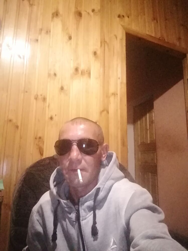  28827440  , 41 ,    