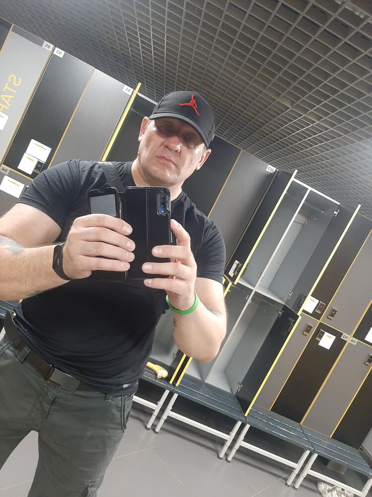 38802340  , 45 ,    