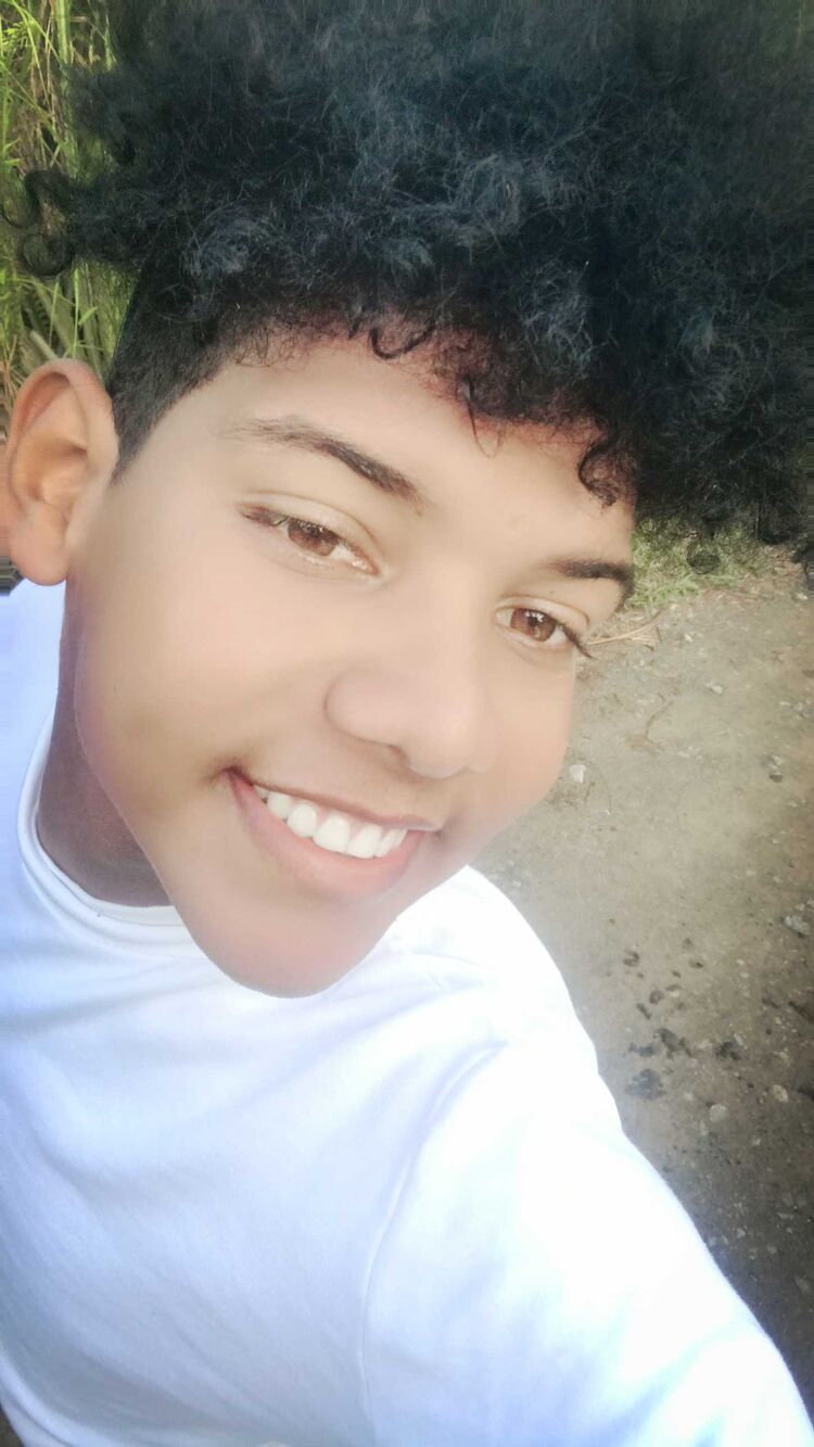  38349840  Yordis, 27 ,    