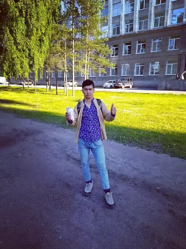  20456860  Nizomiddin, 24 ,    -