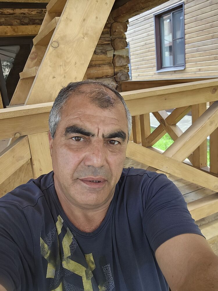  43889640  , 50 ,    