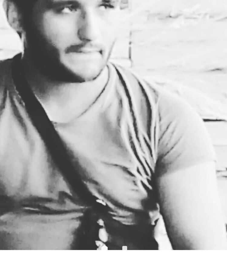  20541500  Romal, 33 ,    -