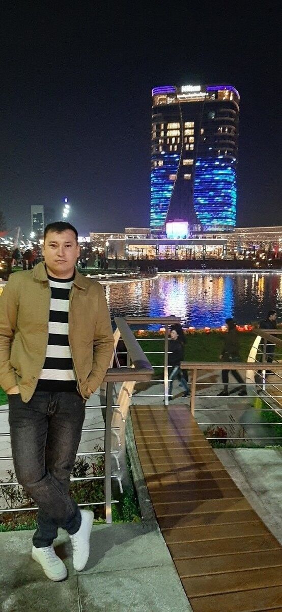 ���� 18132930 ������� �����, 32 ����, ���� ���������� � ��������