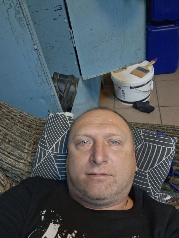  47951460  Sergey, 44 ,    