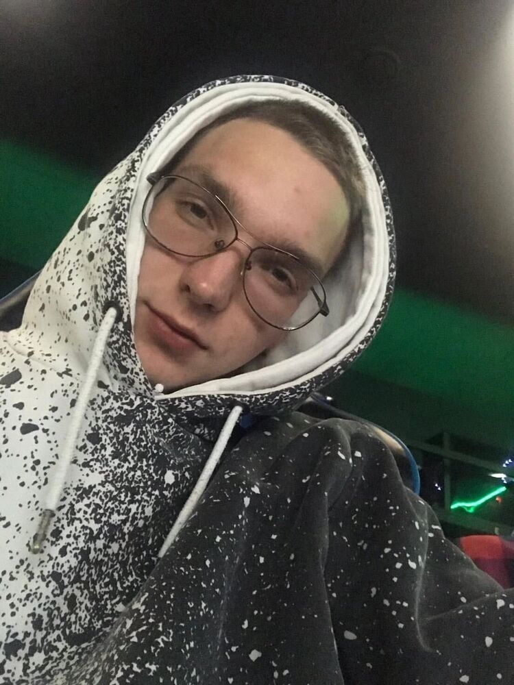  29680440  , 21 ,    