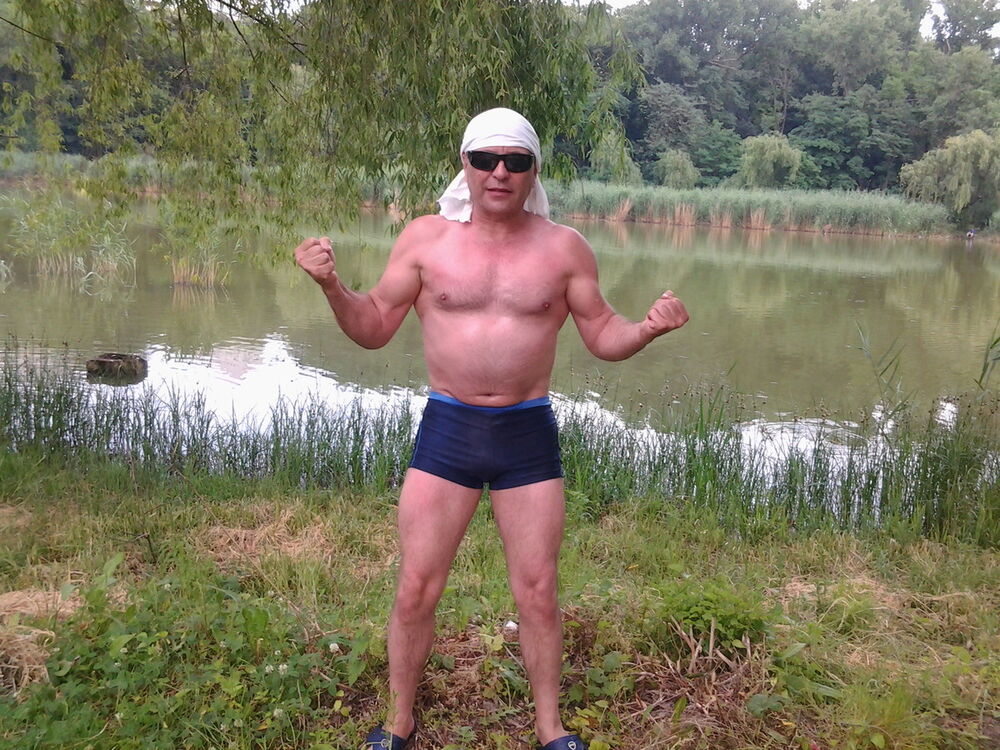  ,   Petru, 52 ,   ,   , c 