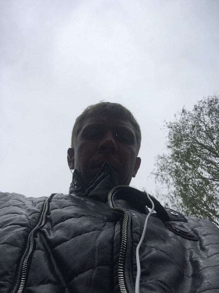  22951850  , 37 ,    