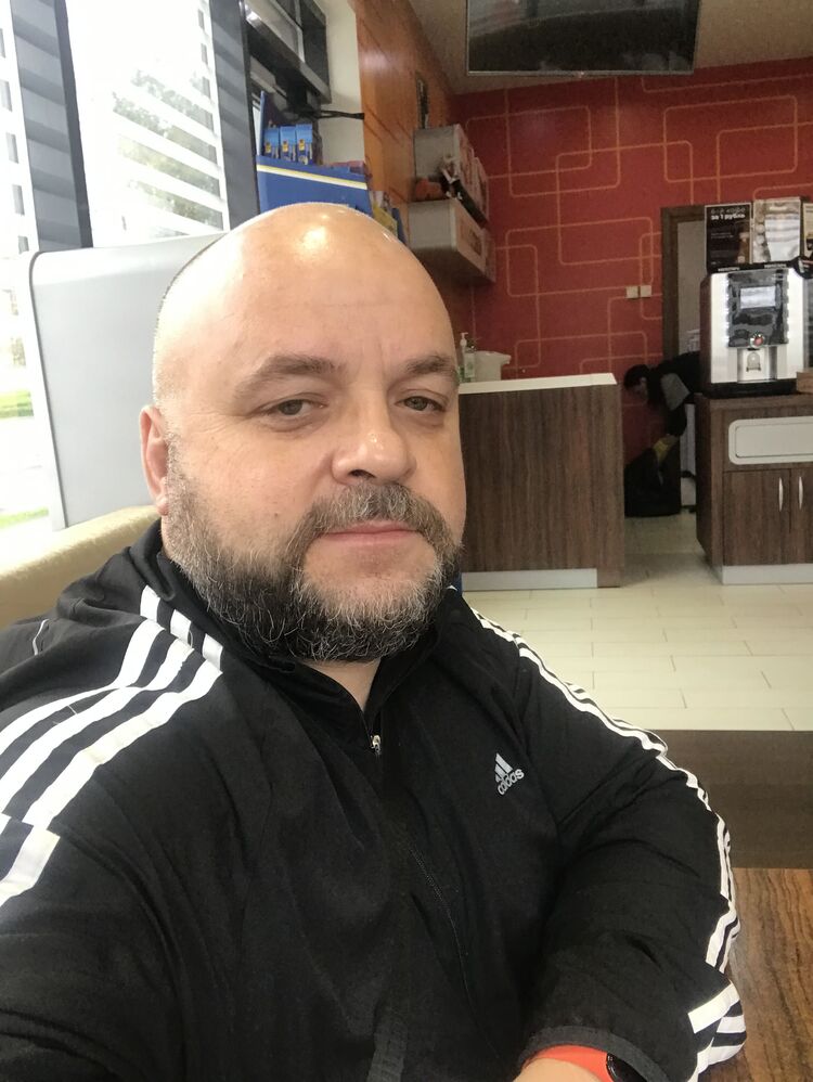  43088070  , 41 ,    