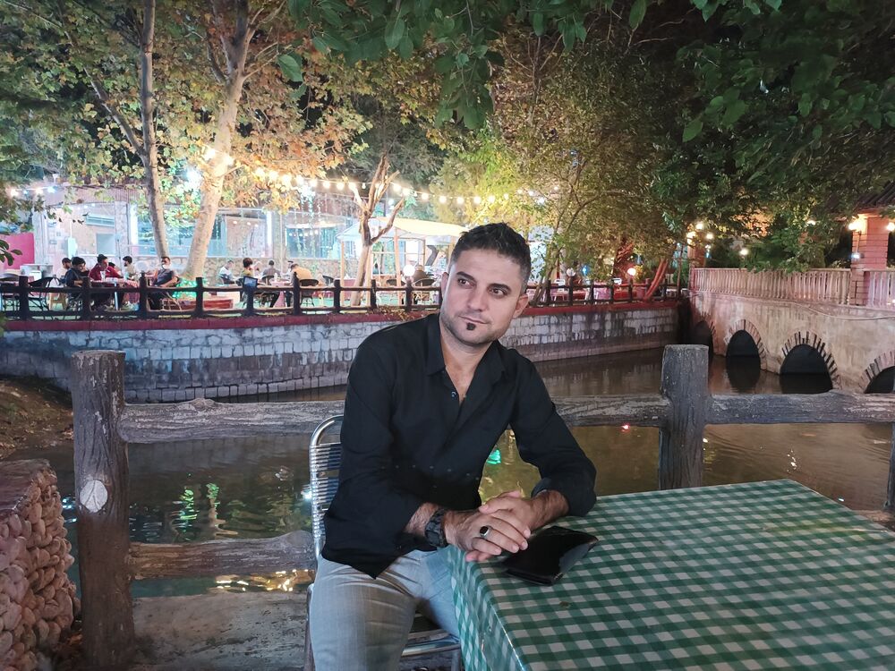  37217480   , 42 ,    As Sulaymaniyah