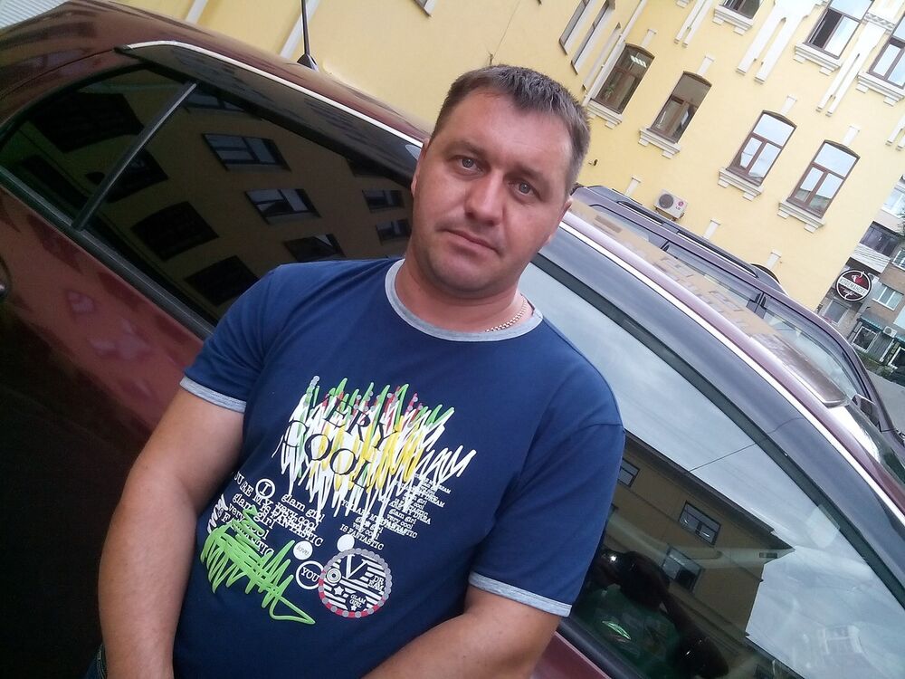  --,   Kirill, 44 ,   