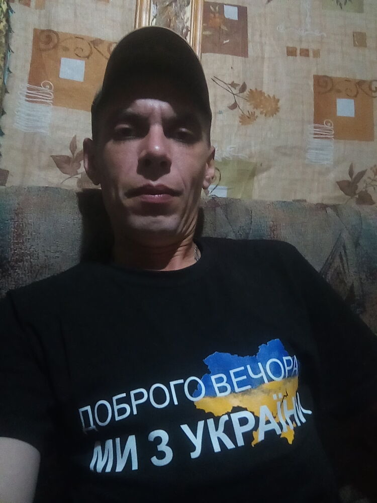  44173480  , 37 ,    