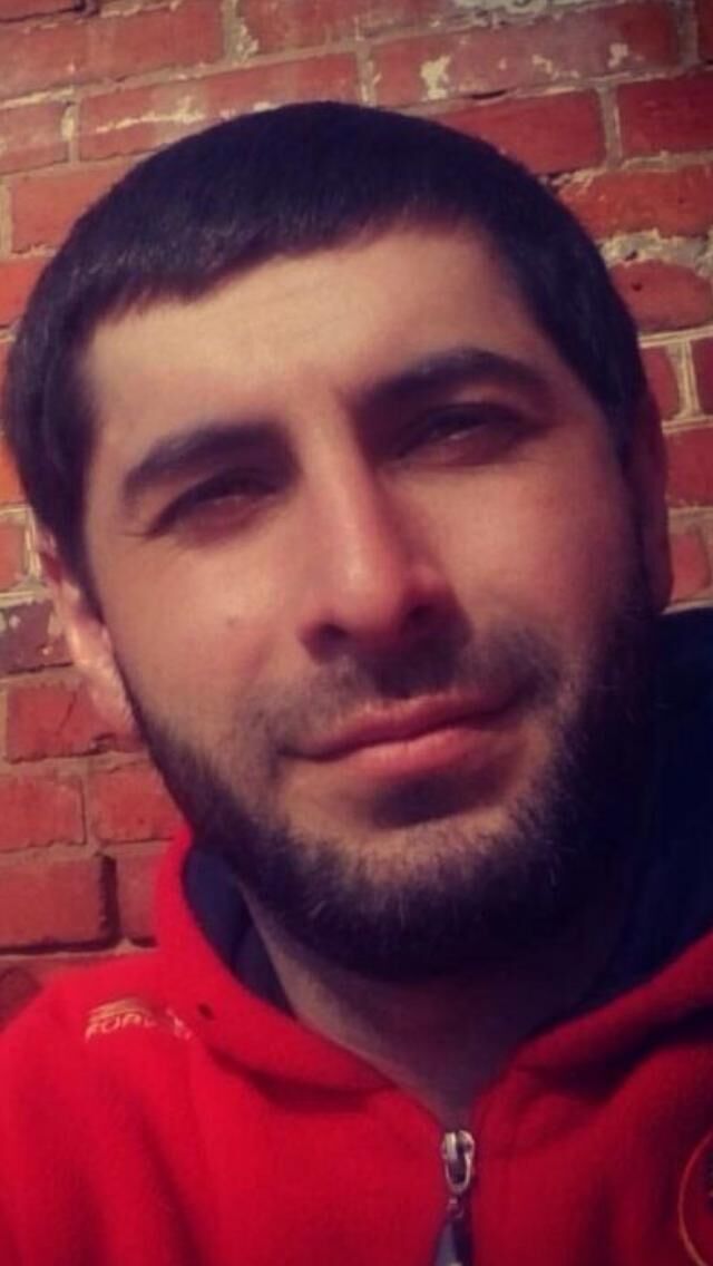  42813090  Ruslan, 35 ,    