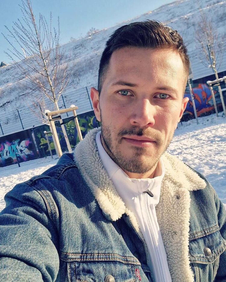 ���� 54799930 ������� ������, 32 ����, ���� ���������� � ������