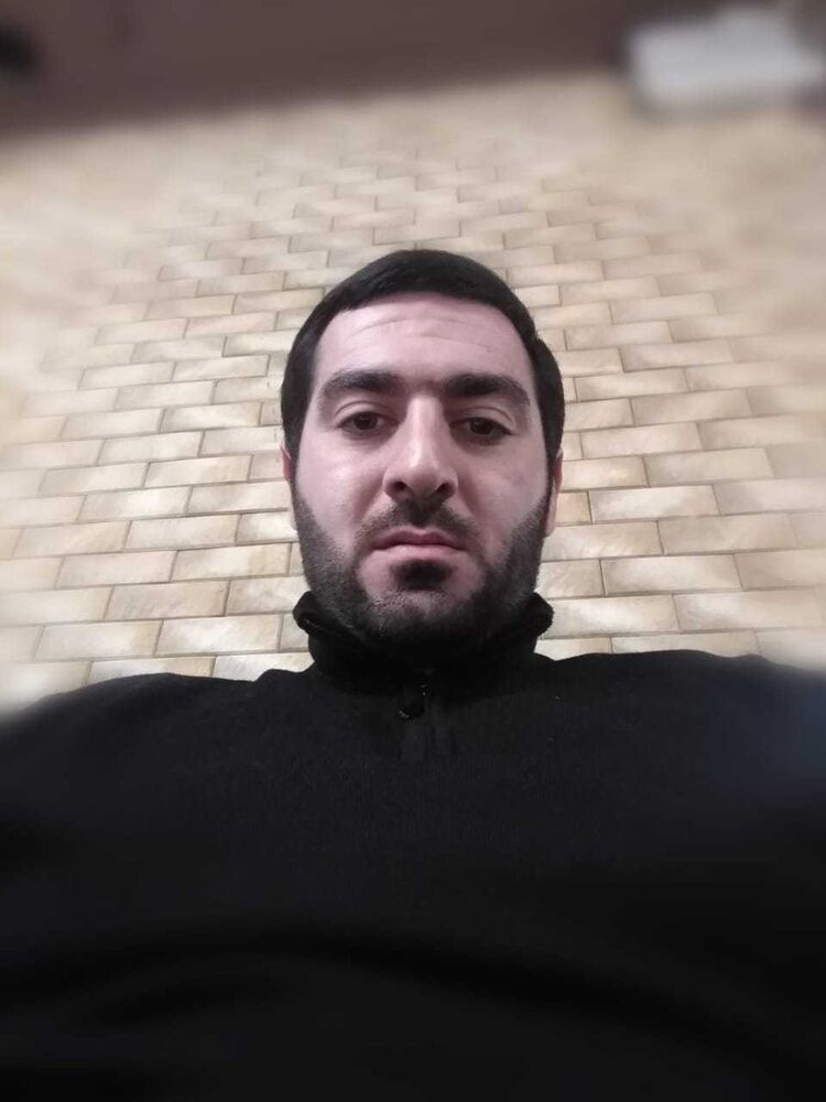  ,   David, 33 ,   ,   , c 