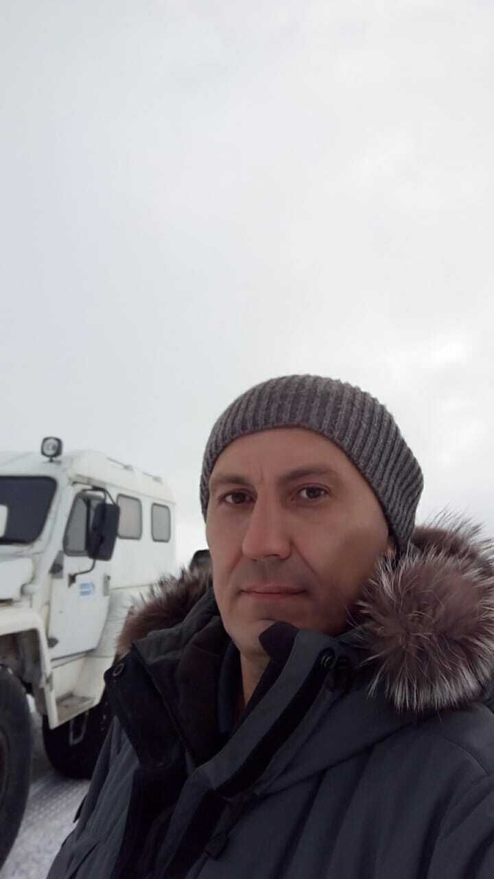  28138660  , 47 ,    