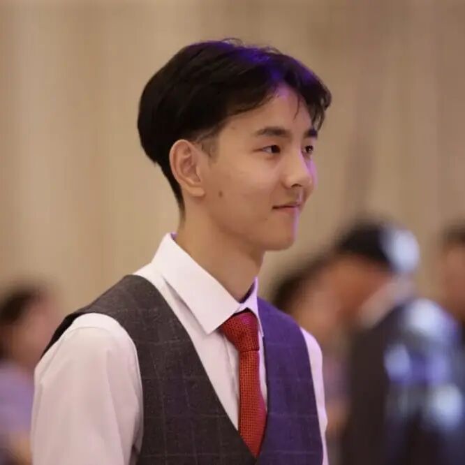  29432790  Elzhan, 25 ,    