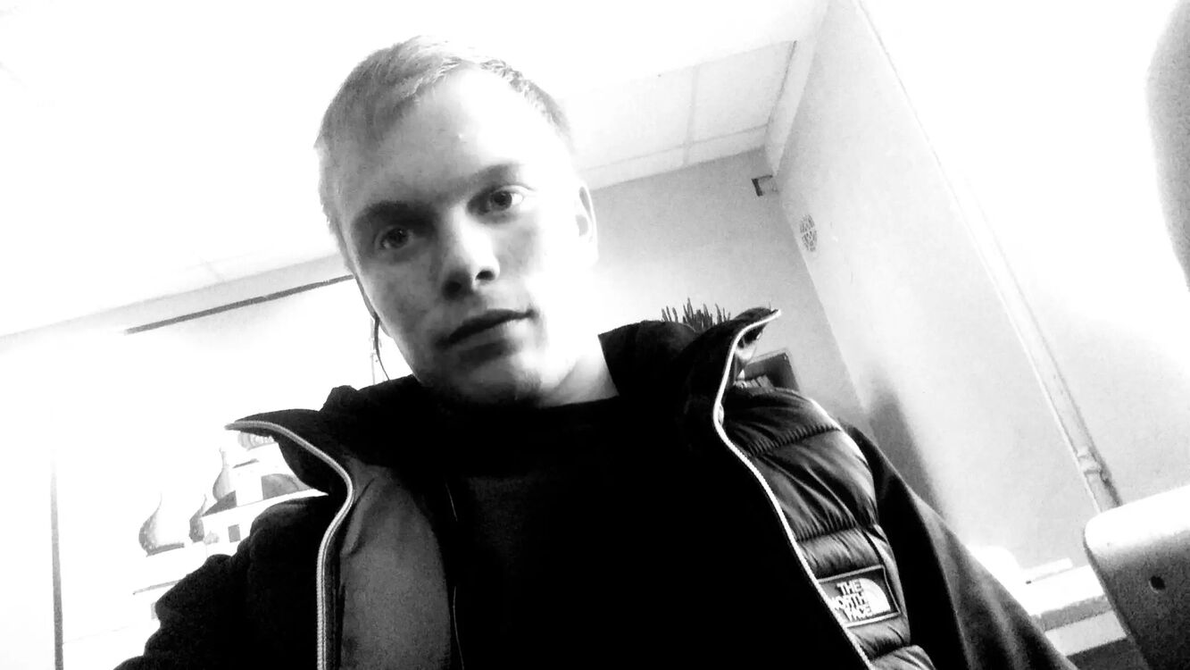  ,   Aleksandr, 25 ,   ,   