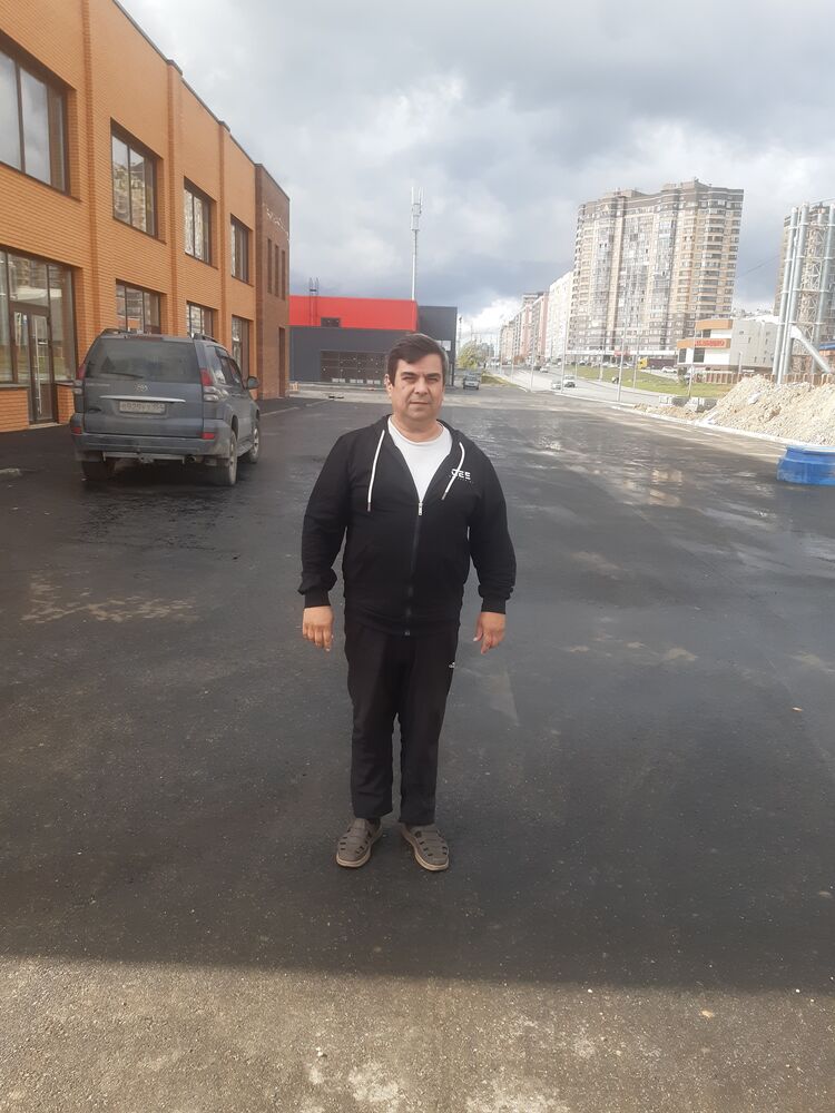  46383980  , 54 ,    