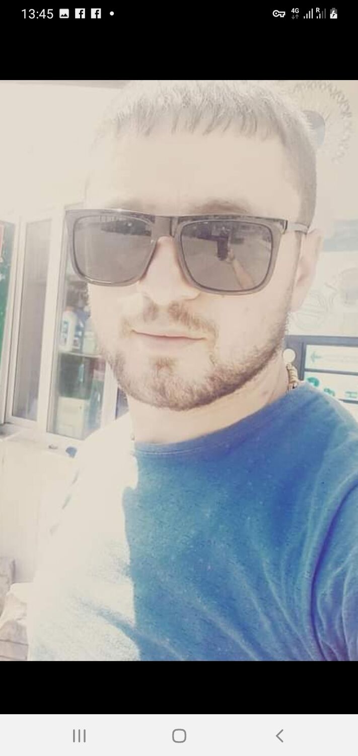  ,   Hayk, 35 ,   ,   