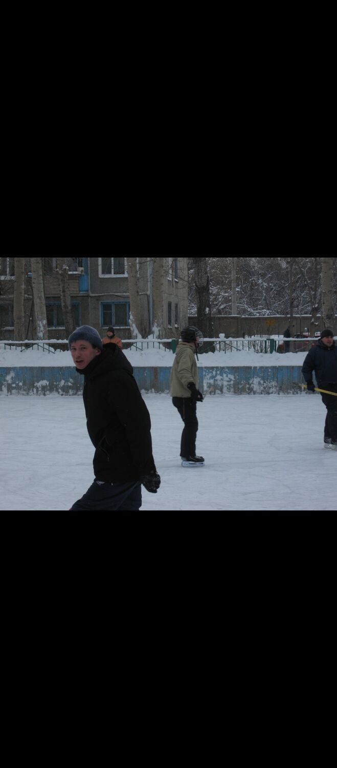  53450820  Andrey, 40 ,    