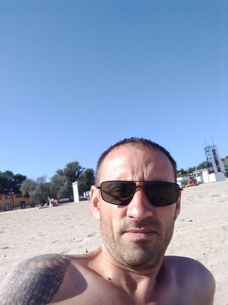  21410210  , 46 ,    