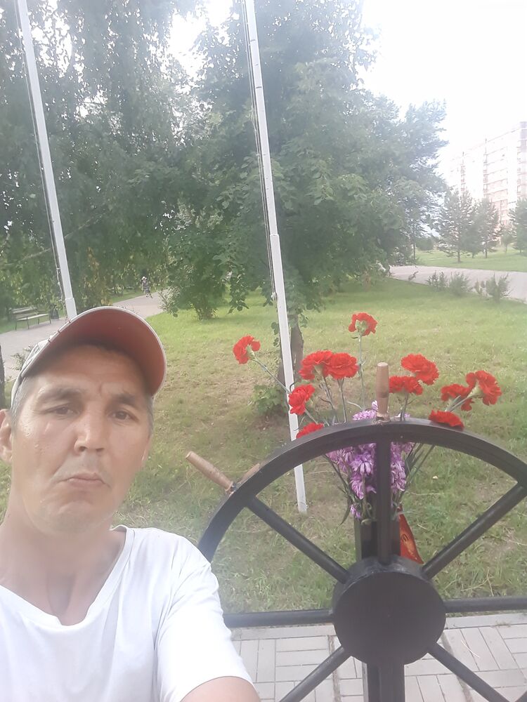  45044790  , 42 ,    