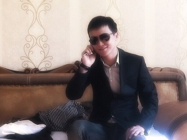  ,   Arman, 37 ,   