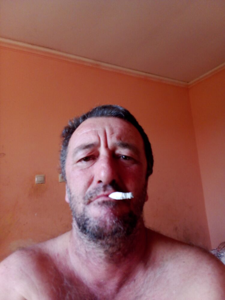  37432420  , 46 ,    