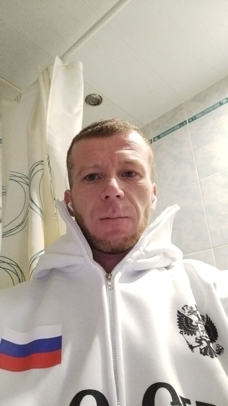  54305290  , 33 ,    --