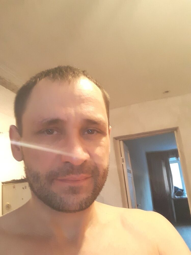  19160970  ˸, 42 ,    --