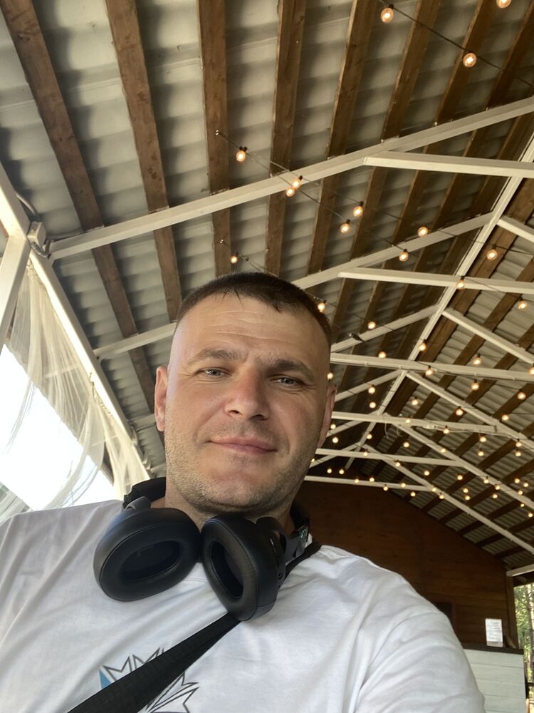 28082530  , 42 ,    