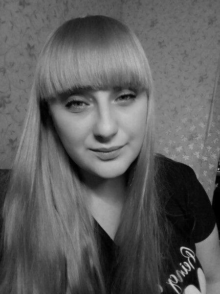  45976760  Kristina, 33 ,    